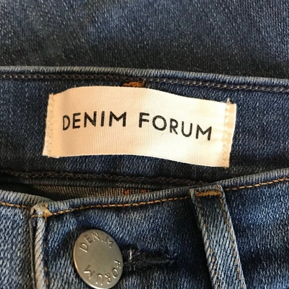 Aritzia Denim Forum Raw Hem The Nico Mid Rise Skinny Crop Size 27 - Picture 8 of 8